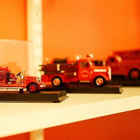 Fireman Center 2*